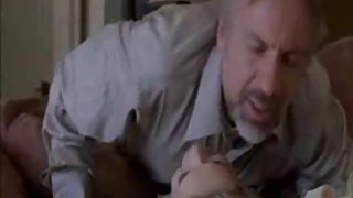 બusty શિકાગો કારમાં shaved cock sucked અને તેના પ્રેમી ની ગુદા પીડાય છે